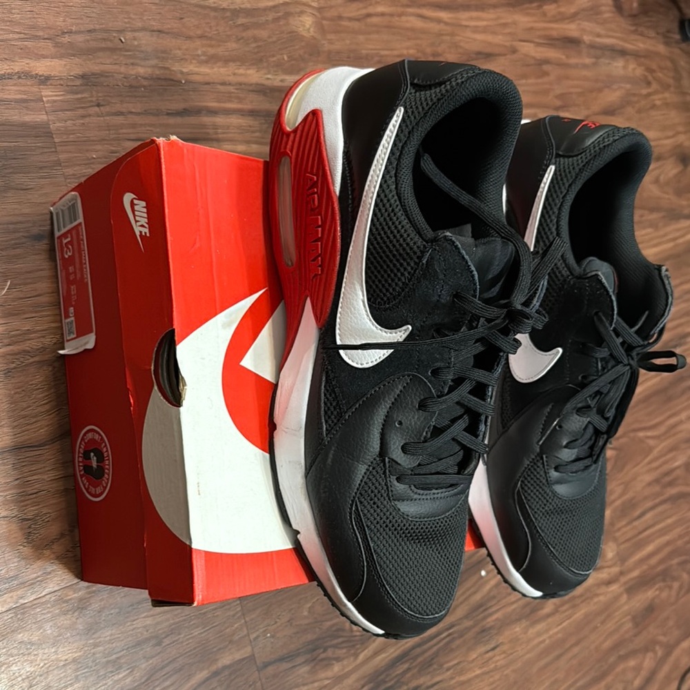 Nike Air Max Excee Black and Red Sneakers